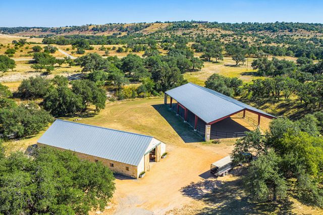 1495 Walnut Springs RD, Johnson City, TX 78636