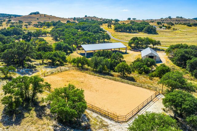 1495 Walnut Springs RD, Johnson City, TX 78636