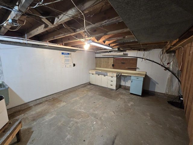 263 BUEHLER AVENUE, Nekoosa, WI 54457