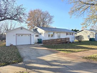 263 BUEHLER AVENUE, Nekoosa, WI 54457