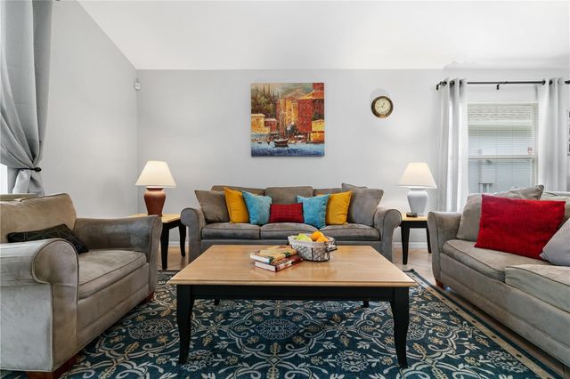 422 TROON CIRCLE, Davenport, FL 33897