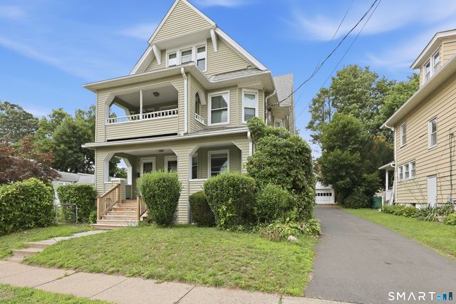 36 Brookline Avenue, Bloomfield, CT 06002