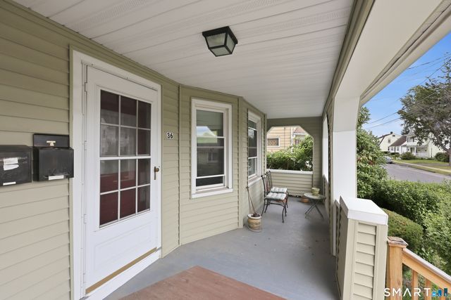 36 Brookline Avenue, Bloomfield, CT 06002