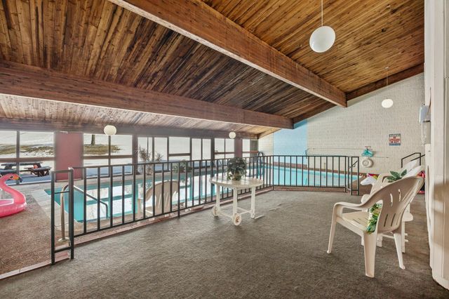 5120 W 102nd Street 204, Bloomington, MN 55437