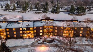 5120 W 102nd Street 204, Bloomington, MN 55437