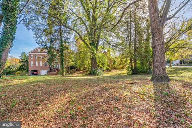 6252 23RD ST N, Arlington, VA 22205
