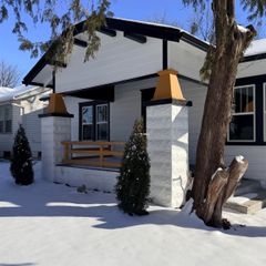 542 S Erie St, Wichita, KS 67211