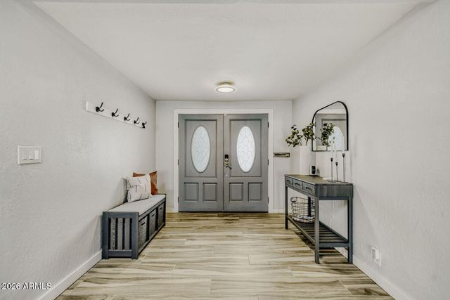 2538 N 50TH Street, Phoenix, AZ 85008