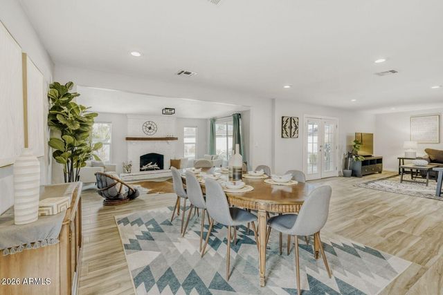 2538 N 50TH Street, Phoenix, AZ 85008