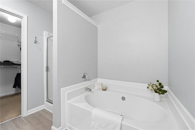 2059 Lakeshore Overlook Drive NW, Kennesaw, GA 30152