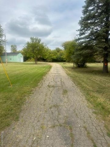 3.9 Acres W Court Street, Flint, MI 48532