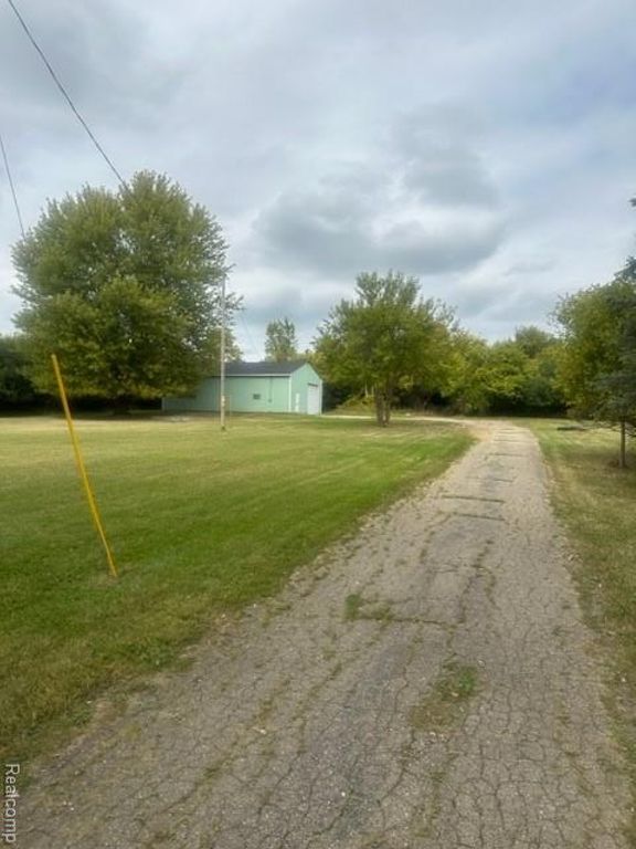 3.9 Acres W Court Street, Flint, MI 48532