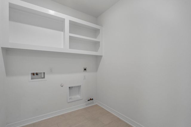 5843 Westwood Shore Drive, Katy, TX 77493