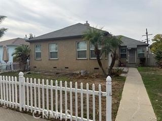 2293 Grand, Long Beach, CA 90815