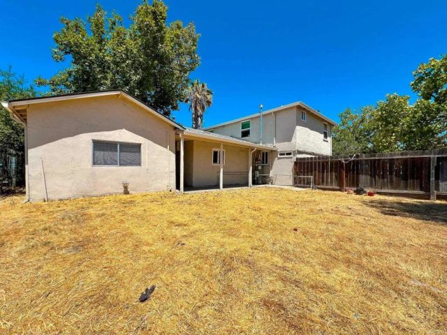 2150 Michael Avenue, Stockton, CA 95206