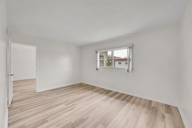 23 Abbey Lane 202, Delray Beach, FL 33446