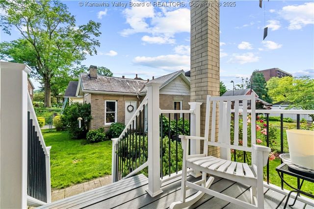 1565 Virginia Street E, Charleston, WV 25311