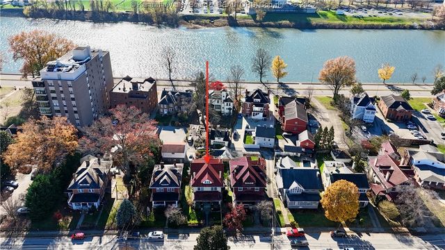 1565 Virginia Street E, Charleston, WV 25311