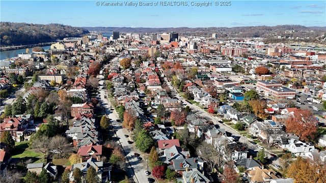 1565 Virginia Street E, Charleston, WV 25311