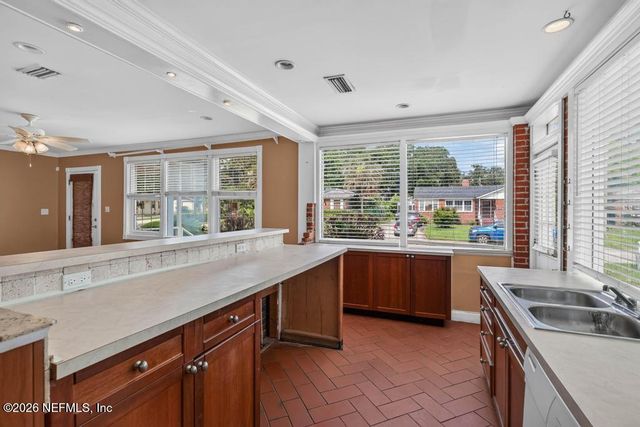 1837 BARTRAM Circle W, Jacksonville, FL 32207