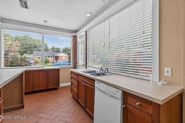 1837 BARTRAM Circle W, Jacksonville, FL 32207