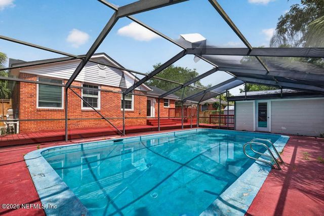 1837 BARTRAM Circle W, Jacksonville, FL 32207