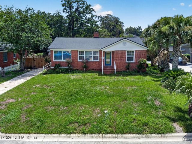 1837 BARTRAM Circle W, Jacksonville, FL 32207
