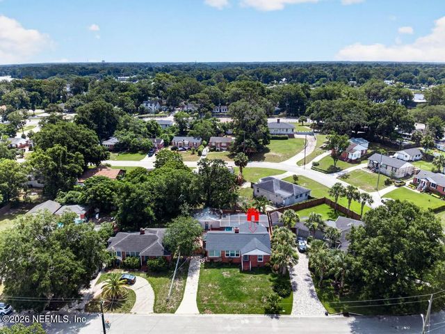 1837 BARTRAM Circle W, Jacksonville, FL 32207