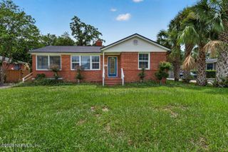 1837 BARTRAM Circle W, Jacksonville, FL 32207
