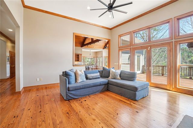 101 Starglass Way, Sunset, SC 29685