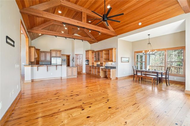101 Starglass Way, Sunset, SC 29685