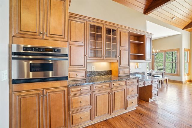 101 Starglass Way, Sunset, SC 29685