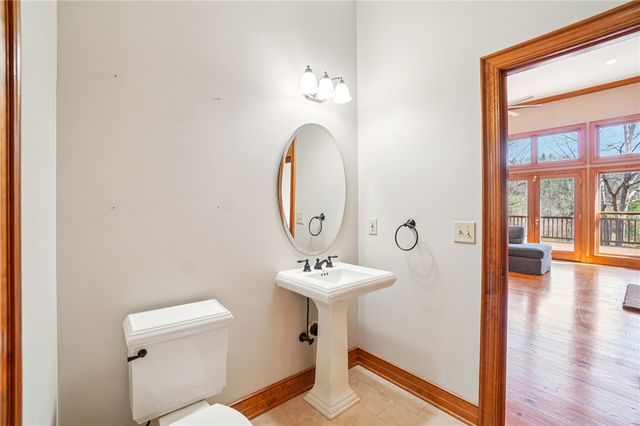 101 Starglass Way, Sunset, SC 29685