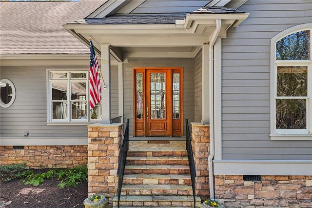 101 Starglass Way, Sunset, SC 29685