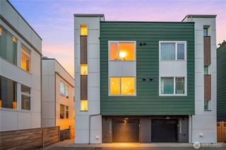 12322 14TH Avenue NE #B, Seattle, WA 98125