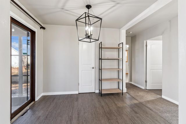 106 Berlin Street, Waterloo, IA 50701