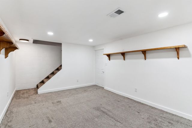 106 Berlin Street, Waterloo, IA 50701