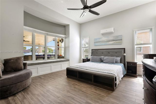 4285 SW 152nd Ave, Miramar, FL 33027