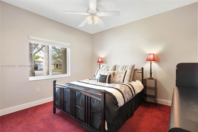 4285 SW 152nd Ave, Miramar, FL 33027