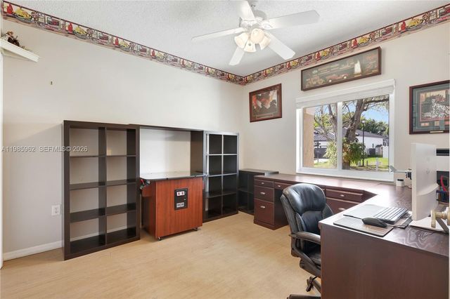 4285 SW 152nd Ave, Miramar, FL 33027