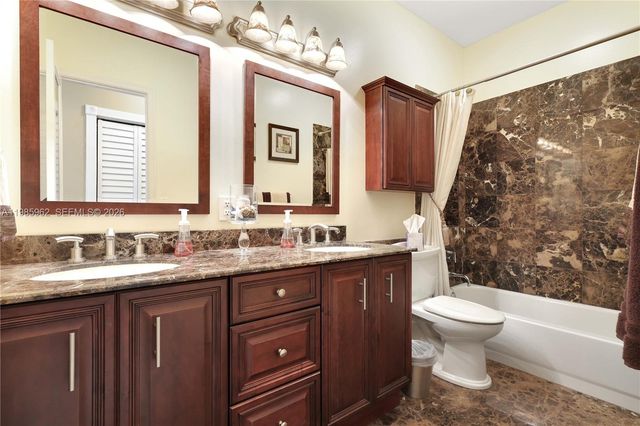 4285 SW 152nd Ave, Miramar, FL 33027