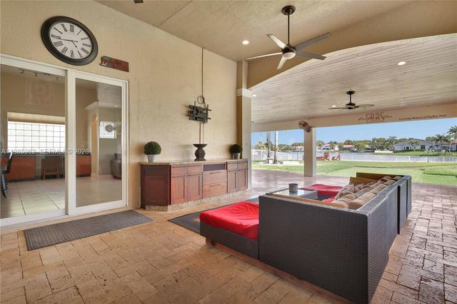 4285 SW 152nd Ave, Miramar, FL 33027