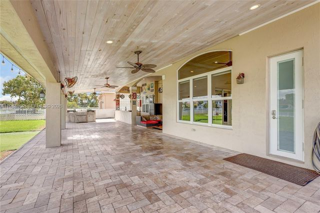 4285 SW 152nd Ave, Miramar, FL 33027