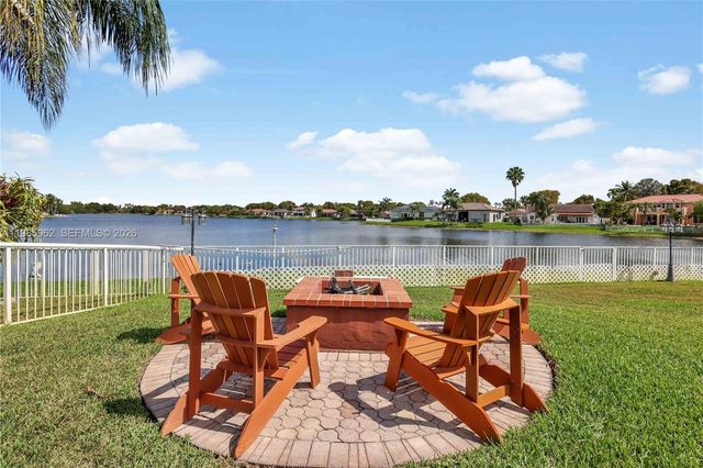 4285 SW 152nd Ave, Miramar, FL 33027