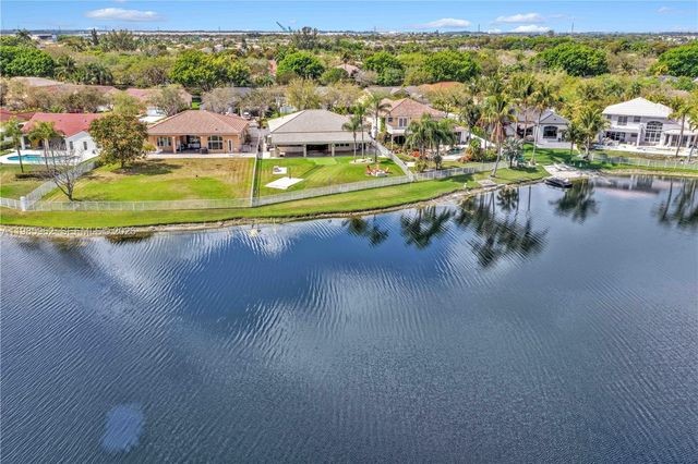 4285 SW 152nd Ave, Miramar, FL 33027