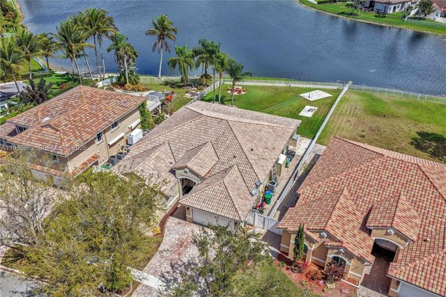 4285 SW 152nd Ave, Miramar, FL 33027