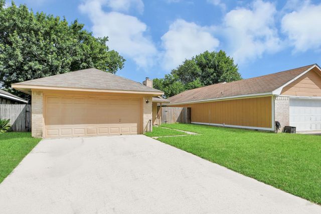 3219 Forestbrook Drive, Spring, TX 77373
