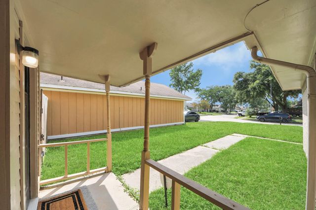 3219 Forestbrook Drive, Spring, TX 77373