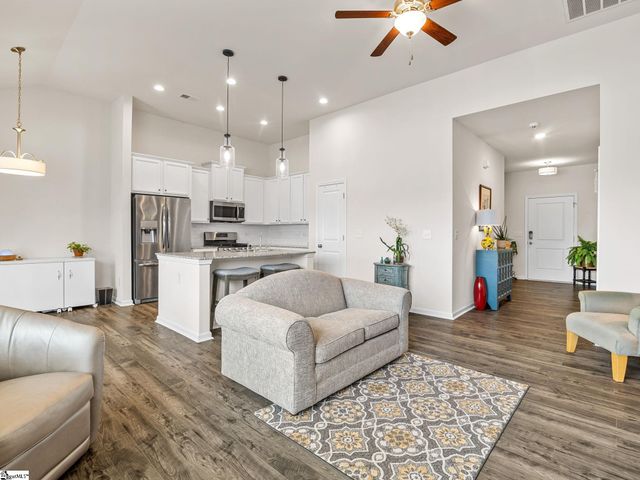 252 Cassingham Lane, Boiling Springs, SC 29316