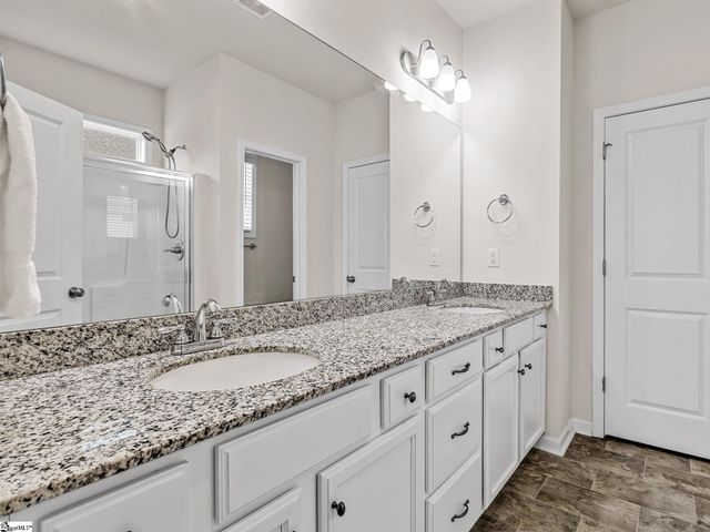 252 Cassingham Lane, Boiling Springs, SC 29316